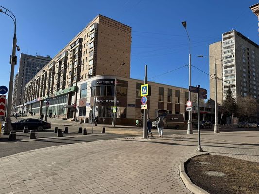Сдам торговое помещение 388 м2, Бочкова ул, 3, Москва г