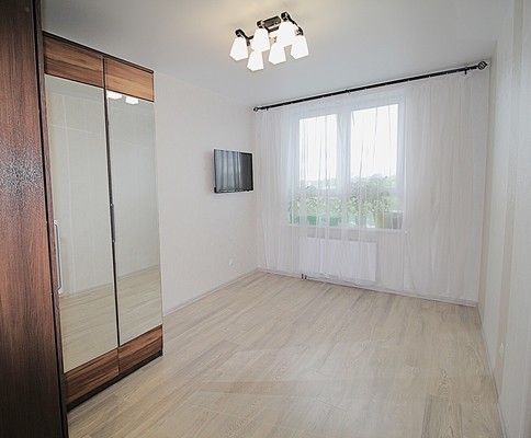 Продам трехкомнатную (3-комн.) квартиру, Лифанова ул, 38, Пермь г