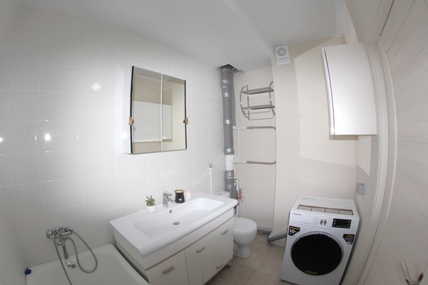 Продам трехкомнатную (3-комн.) квартиру, Лифанова ул, 38, Пермь г