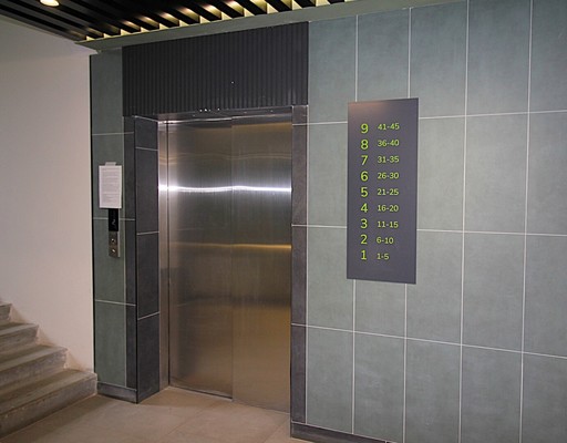 Продам трехкомнатную (3-комн.) квартиру, Лифанова ул, 38, Пермь г