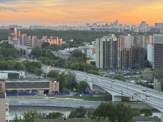 Продам двухкомнатную (2-комн.) квартиру, Шмитовский проезд, 39к2, Москва г