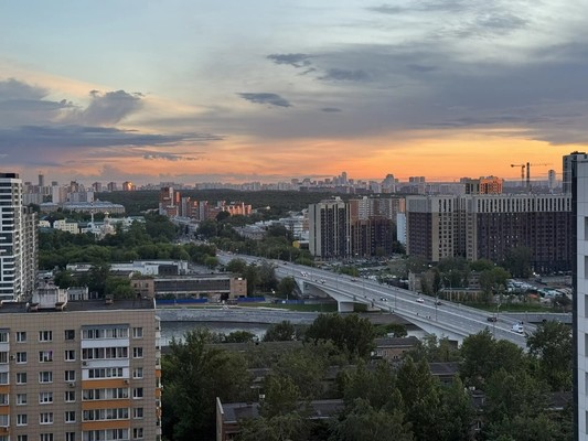 Продам двухкомнатную (2-комн.) квартиру, Шмитовский проезд, 39к2, Москва г