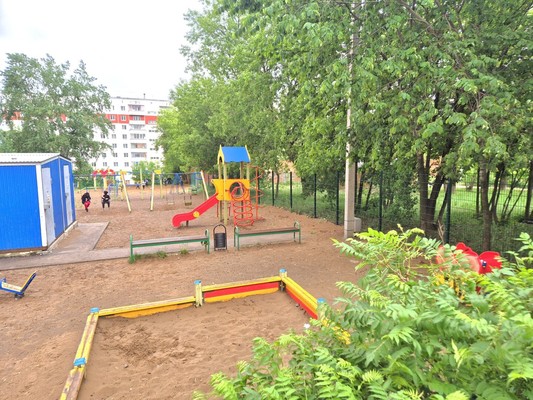 Продам двухкомнатную (2-комн.) квартиру, Маршала Толбухина ул, 23, Пермь г