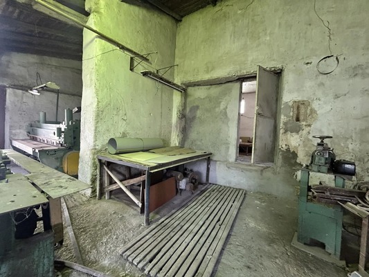 Сдам торговое помещение 300 м2, Чапаева ул, 14кв, Чистенькое с