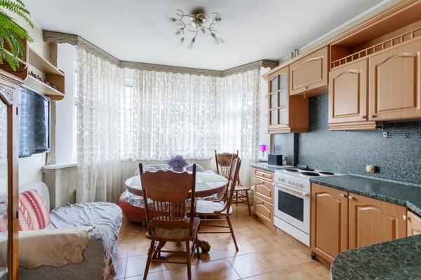 Продам двухкомнатную (2-комн.) квартиру, Зеленоградская ул, 23к1, Москва г