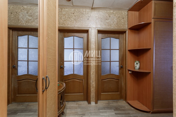 Продам двухкомнатную (2-комн.) квартиру, Зеленоградская ул, 23к1, Москва г