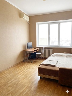 Продам двухкомнатную (2-комн.) квартиру, Ленина б-р, 15/1, Симферополь г