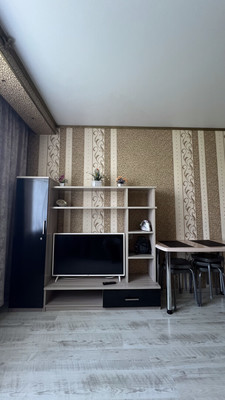 Продам двухкомнатную (2-комн.) квартиру, Ленина ул, 319, Южно-Сахалинск г
