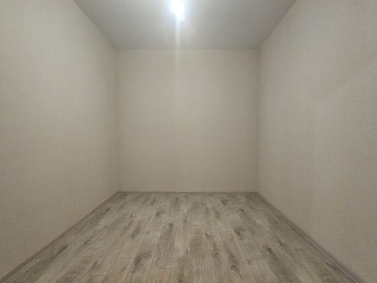 Продам трехкомнатную (3-комн.) квартиру, Борцов Революции ул, 1ак2, Пермь г