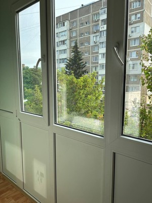 Продам однокомнатную (1-комн.) квартиру, Яблочкова ул, 21, Грэсовский пгт