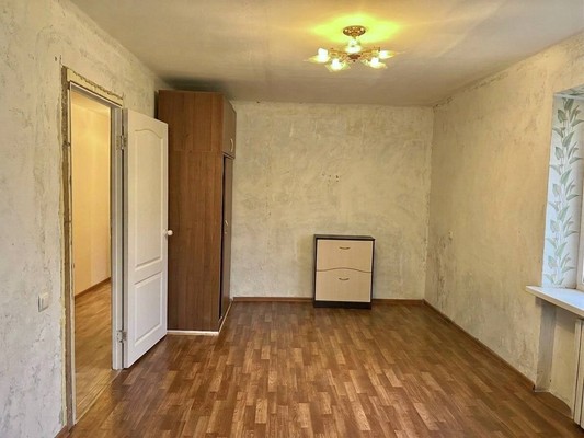 Продам однокомнатную (1-комн.) квартиру, Яблочкова ул, 21, Грэсовский пгт