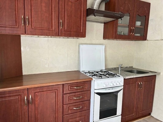 Продам однокомнатную (1-комн.) квартиру, Яблочкова ул, 21, Грэсовский пгт