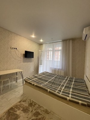 Сдам однокомнатную (1-комн.) квартиру, им. Героя Яцкова И.В. ул, 19к1, Краснодар г
