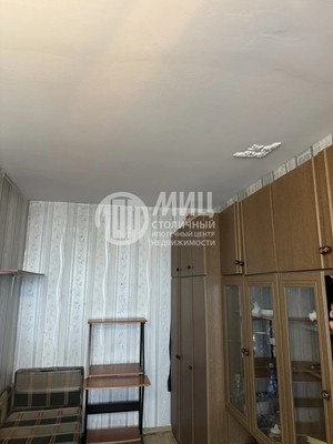 Продам однокомнатную (1-комн.) квартиру, Россошанский проезд, 4к1, Москва г