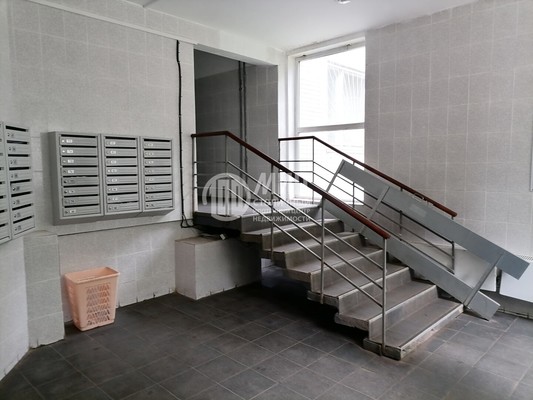 Продам однокомнатную (1-комн.) квартиру, Россошанский проезд, 4к1, Москва г