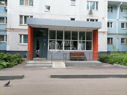 Продам однокомнатную (1-комн.) квартиру, Россошанский проезд, 4к1, Москва г