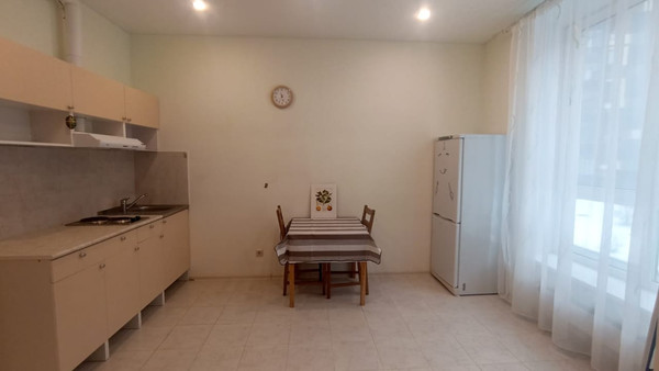 Продам трехкомнатную (3-комн.) квартиру, Жасминовая ул, 8, Апрелевка г