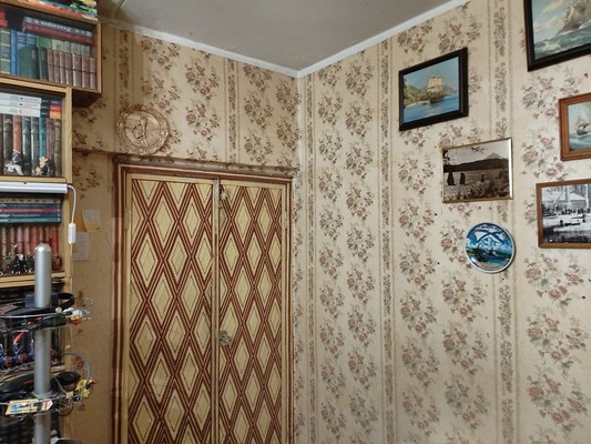 Продам двухкомнатную (2-комн.) квартиру, Никитинская ул, 27к2, Москва г