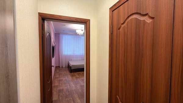 Продам однокомнатную (1-комн.) квартиру, Старозенитная ул, 9, Симферополь г