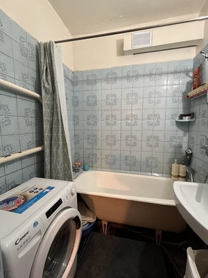 Продам трехкомнатную (3-комн.) квартиру, Советская ул, 52к6, Голицыно г