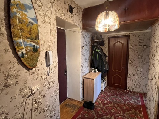 Продам трехкомнатную (3-комн.) квартиру, Советская ул, 52к6, Голицыно г