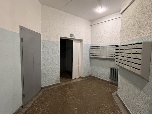 Продам трехкомнатную (3-комн.) квартиру, Советская ул, 52к6, Голицыно г