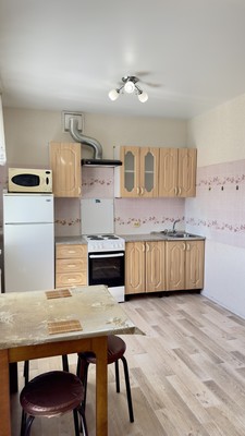 Продам однокомнатную (1-комн.) квартиру, Морозова ул, 173/1, Сыктывкар г