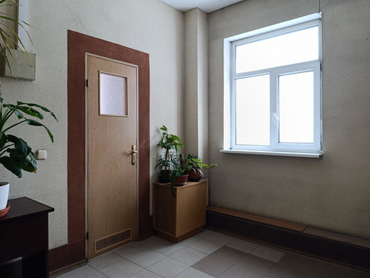 Продам офисное помещение 38,6 м2, Советский пр-кт, 49, Калининград г