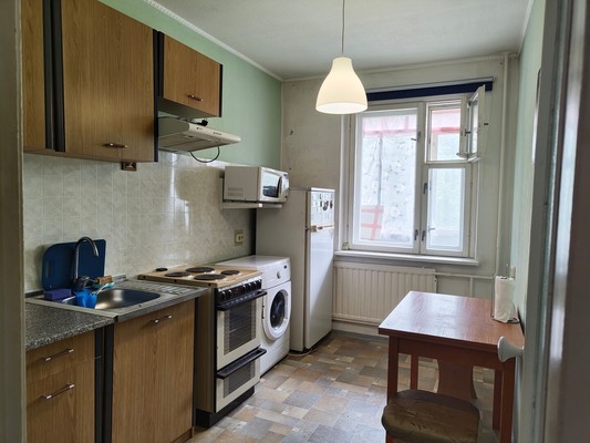 Продам трехкомнатную (3-комн.) квартиру, Калевала ул, 17, Костомукша г