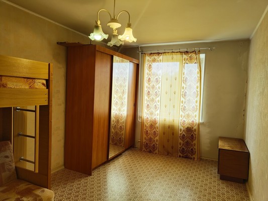 Продам трехкомнатную (3-комн.) квартиру, Калевала ул, 17, Костомукша г