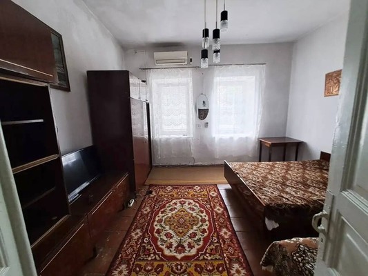 Продам однокомнатную (1-комн.) квартиру, Курчатова ул, 21, Симферополь г