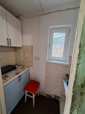 Продам однокомнатную (1-комн.) квартиру, Курчатова ул, 21, Симферополь г