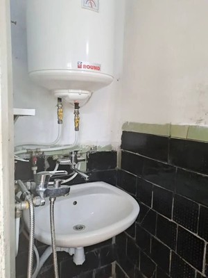 Продам однокомнатную (1-комн.) квартиру, Курчатова ул, 21, Симферополь г