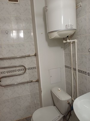 Продам однокомнатную (1-комн.) квартиру, Победы пр-кт, 62, Симферополь г