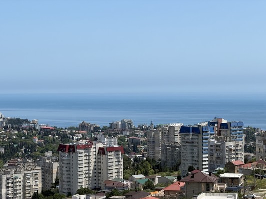Продам однокомнатную (1-комн.) квартиру, 60 лет СССР ул, 29, Алушта г
