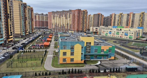 Продам трехкомнатную (3-комн.) квартиру, Крымская (Мирный мкр.) ул, 12/11, Мирный п