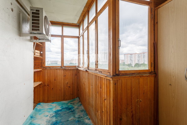 Продам трехкомнатную (3-комн.) квартиру, Донелайтиса проезд, 25, Москва г