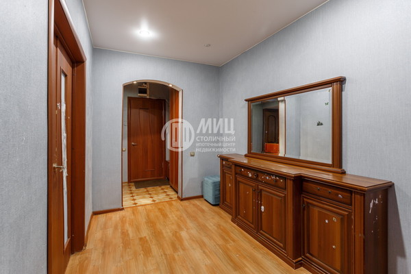 Продам трехкомнатную (3-комн.) квартиру, Донелайтиса проезд, 25, Москва г