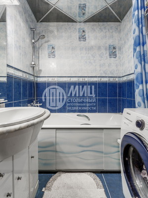 Продам трехкомнатную (3-комн.) квартиру, Донелайтиса проезд, 25, Москва г