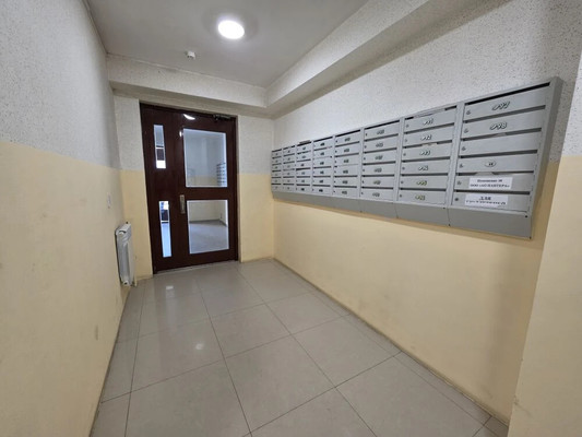 Продам двухкомнатную (2-комн.) квартиру, Мира пр-кт, 300к4, Южно-Сахалинск г