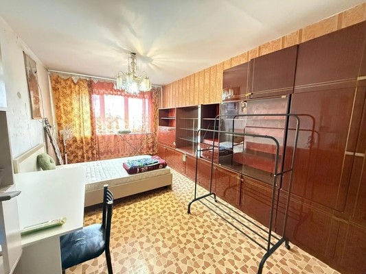 Продам двухкомнатную (2-комн.) квартиру, Им Космонавта Поповича ул, 69, Южно-Сахалинск г