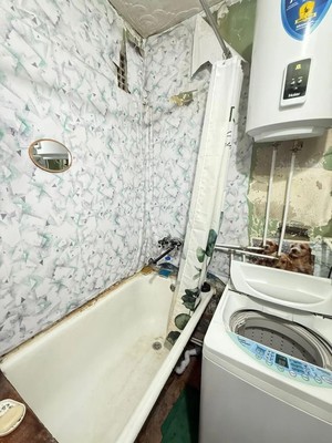 Продам двухкомнатную (2-комн.) квартиру, Им Космонавта Поповича ул, 69, Южно-Сахалинск г