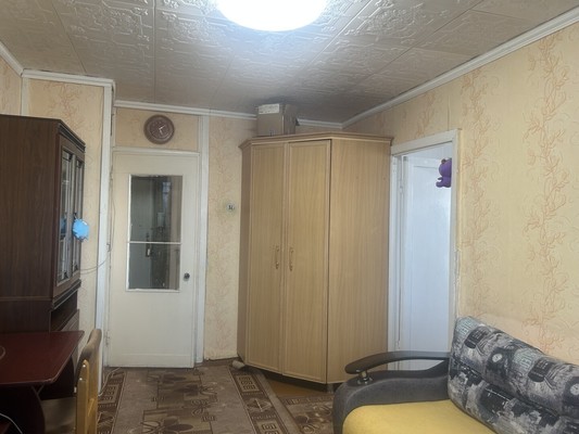 Продам двухкомнатную (2-комн.) квартиру, Уральская ул, 106, Миасс г