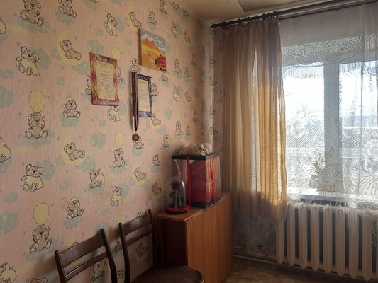 Продам двухкомнатную (2-комн.) квартиру, Молодежная ул, 34, Миасс г