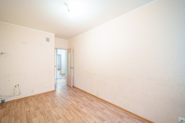 Продам однокомнатную (1-комн.) квартиру, Иньвенская ул, 19, Пермь г