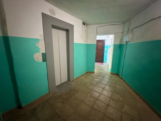 Продам однокомнатную (1-комн.) квартиру, Усатого ул, 8кА, Фокино г