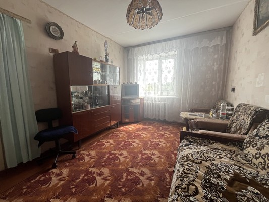 Продам двухкомнатную (2-комн.) квартиру, Маршальская ул, 25а, Казань г