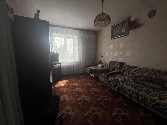 Продам двухкомнатную (2-комн.) квартиру, Маршальская ул, 25а, Казань г
