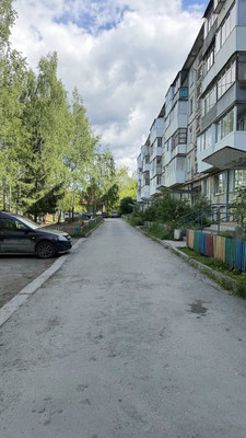 Продам трехкомнатную (3-комн.) квартиру, им Н.Г.Чернышевского ул, 7, Златоуст г
