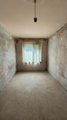 Продам трехкомнатную (3-комн.) квартиру, им Н.Г.Чернышевского ул, 7, Златоуст г